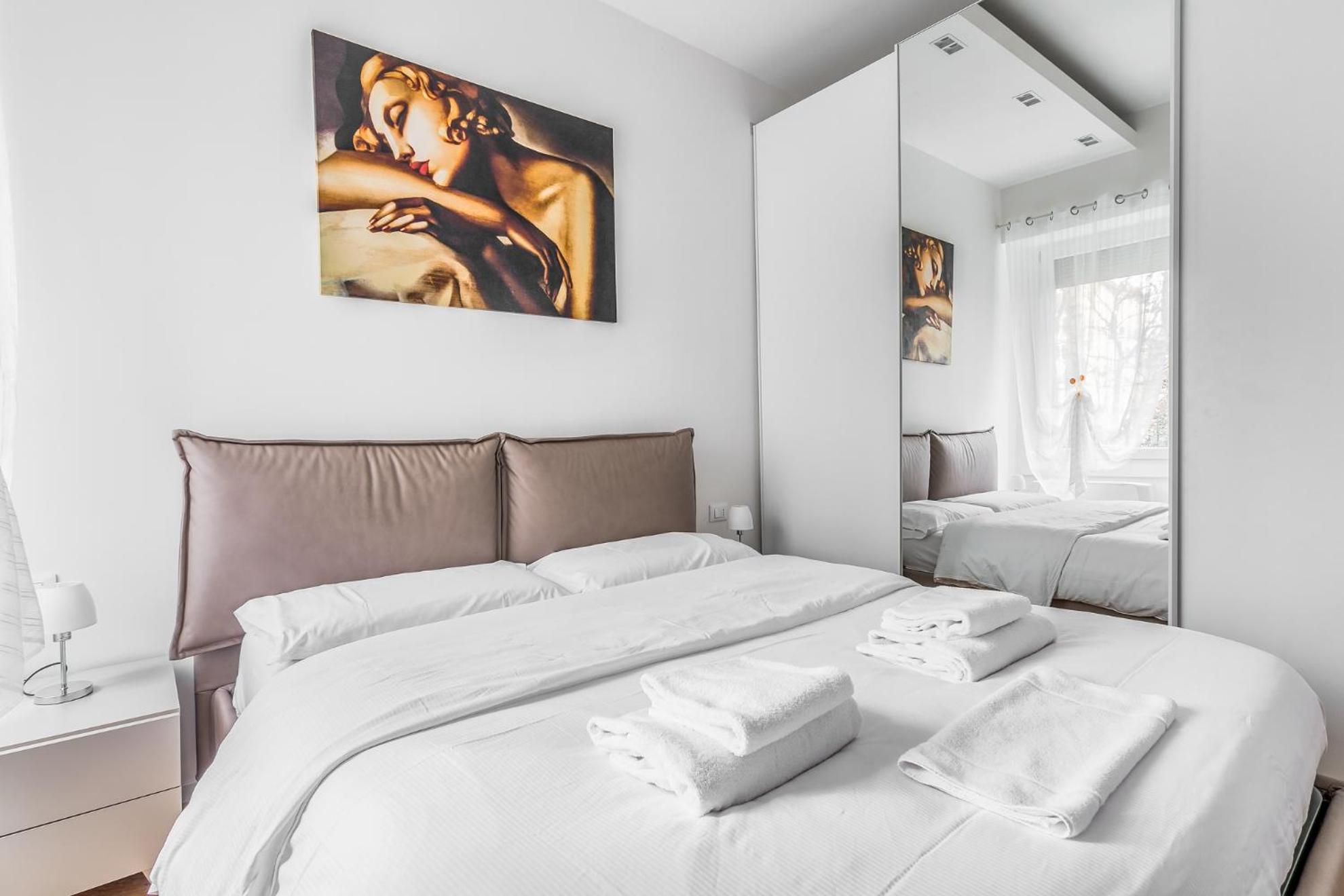 Milano Vetra-Parco Delle Basiliche 2 Pax- Wifi- Banfi Apartment Bagian luar foto